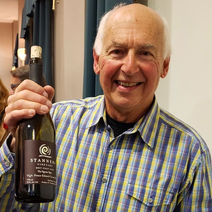 Cliff Stanner holding the JOK 2019 winning wine